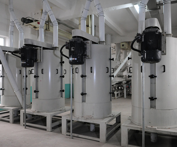 TTPD2系列立式玉米搓揉脫胚機(jī) TTPD2系列立式玉米搓揉脫胚機(jī)